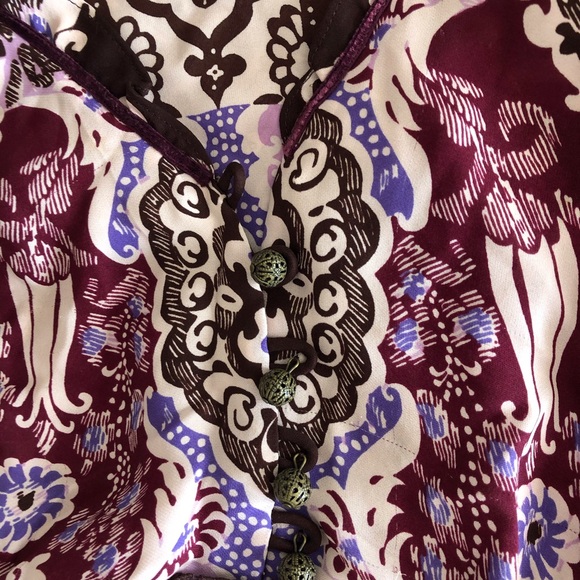 Gorgeous top😍😍 - Picture 2 of 4